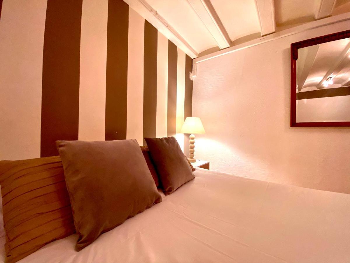 Bcn Beautiful Gotic Hotell Barcelona Exteriör bild